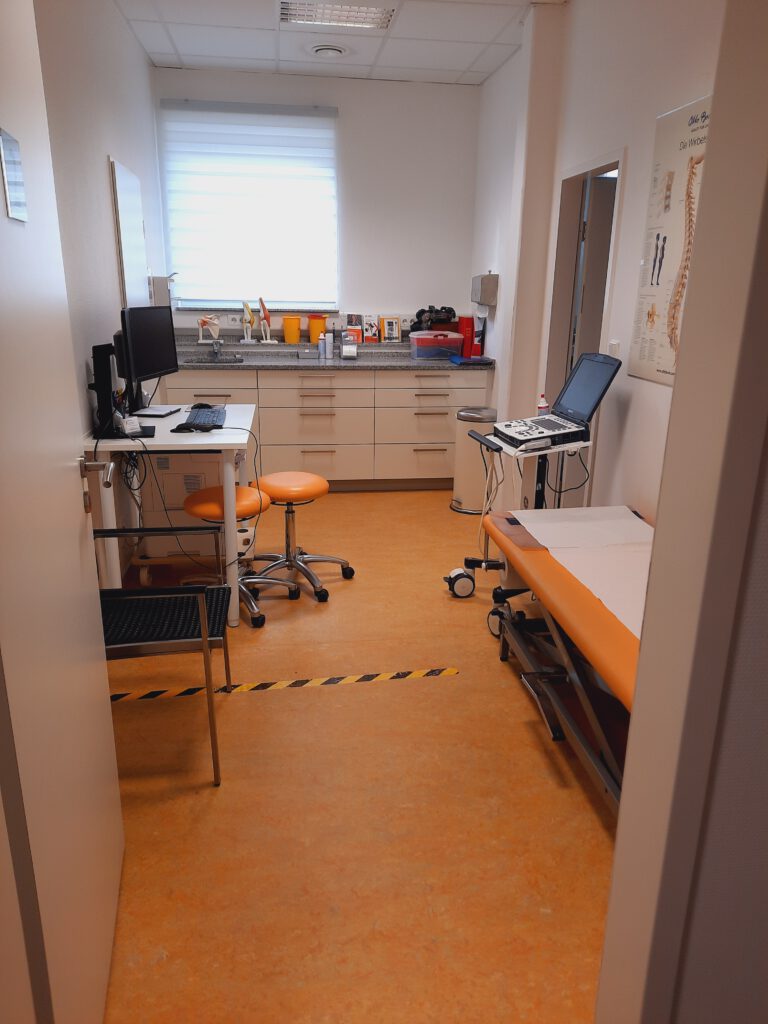 Behandlungszimmer in der Praxis